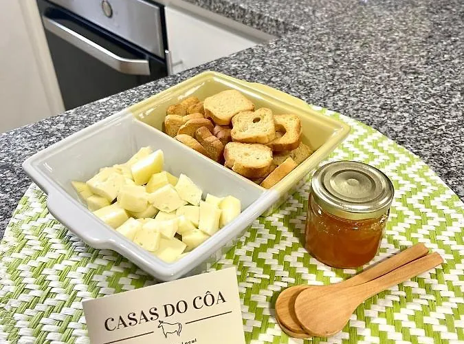 Casas Do Coa - Casa Do Castelo Feriehus Vila Nova de Foz Côa